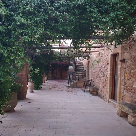 Masseria Provenzani Farm stay *