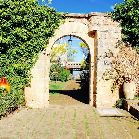 Alloggio per agriturismo Masseria Provenzani *